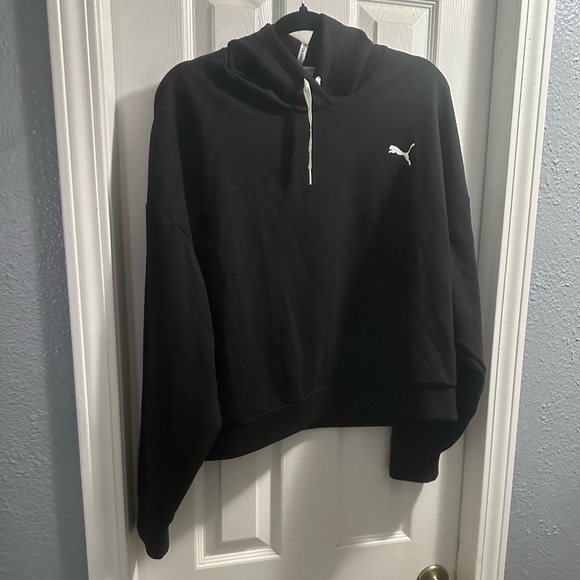 Puma Other - Sweatshirt Puma Hooded Pullover